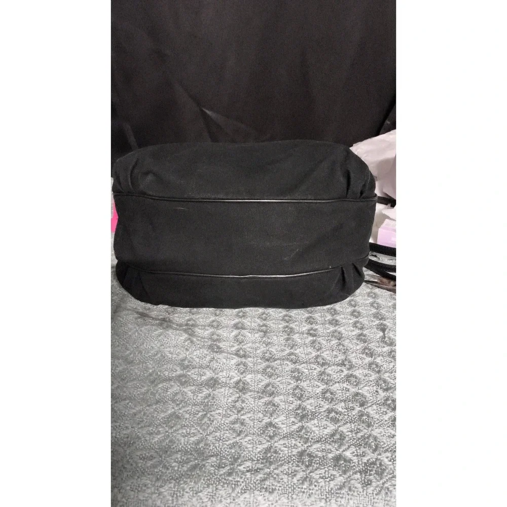 86.Marc Jacobs hobo handbag
